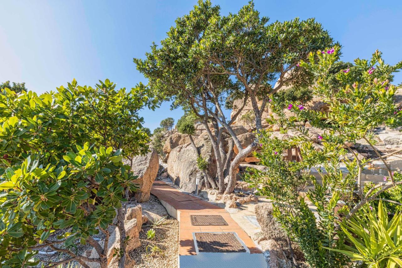 Villa Esmeralda - Free Wifi - With Swimming Pool Costa Paradiso Exterior photo